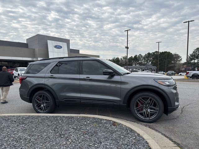 New 2026 Ford Explorer ST w/ Sun And Sound Package