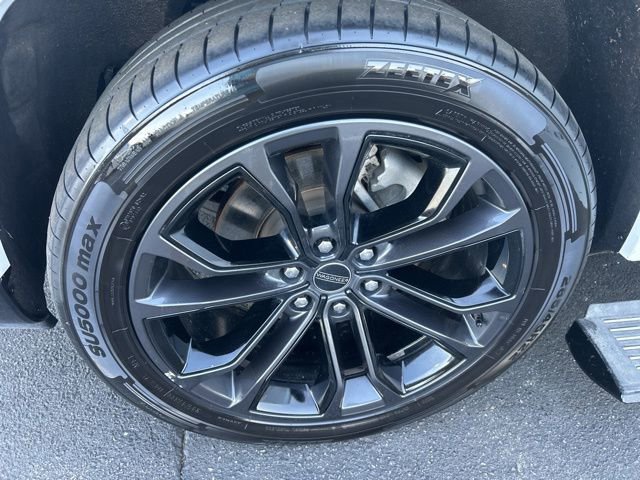 Used 2024 Jeep Grand Wagoneer L Series II w/ Quick Order Packagew 28T image 10