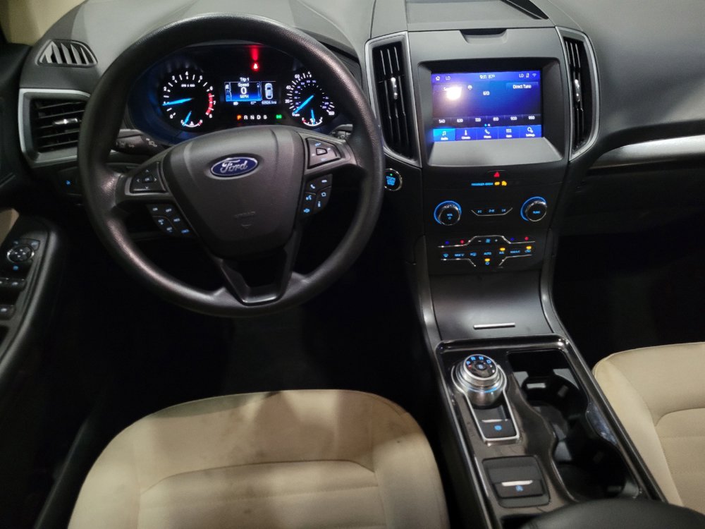 Used 2020 Ford Edge SE FWD image 22