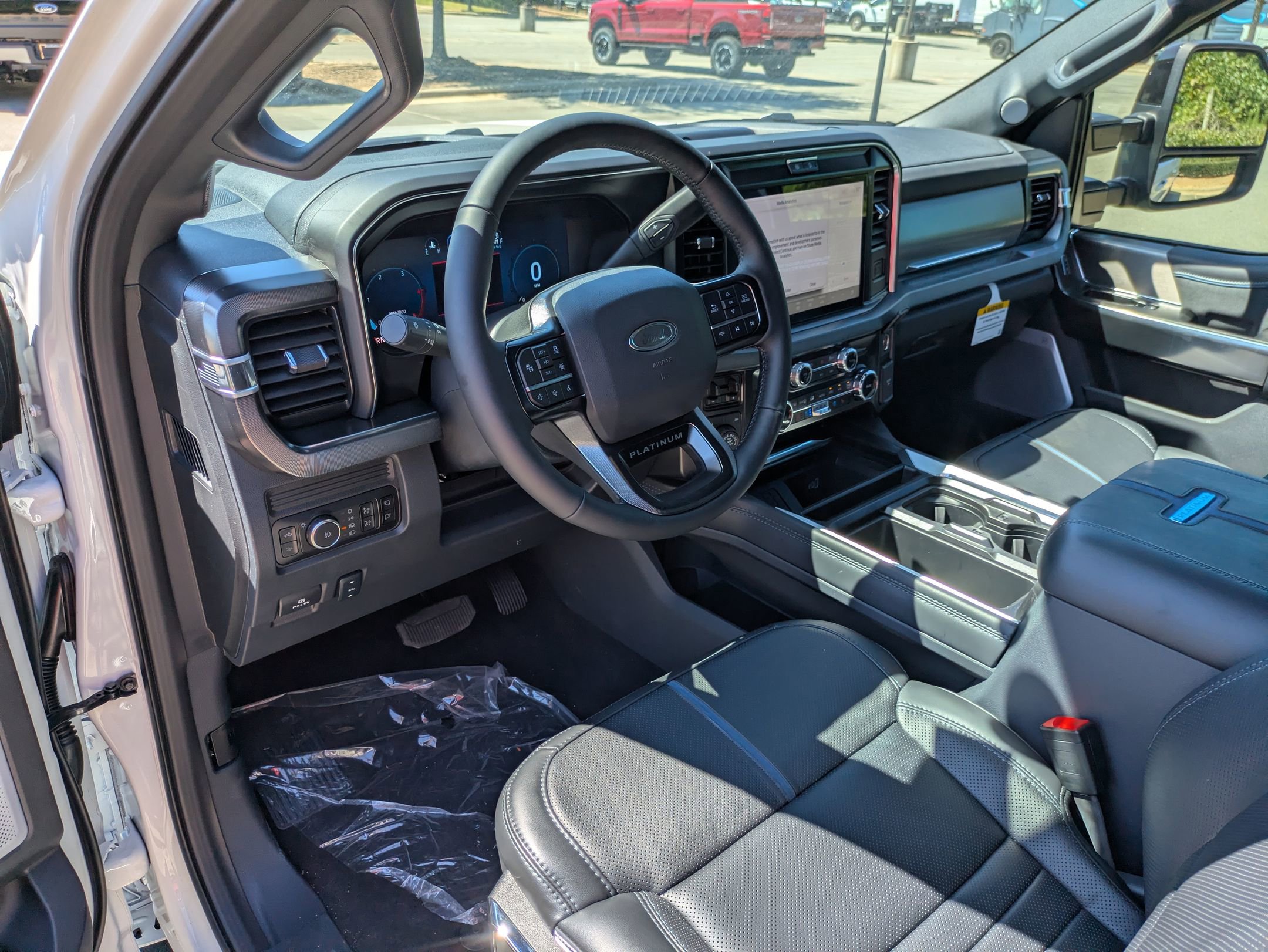 New 2026 Ford F250 Platinum w/ Tremor Off-Road Package image 15