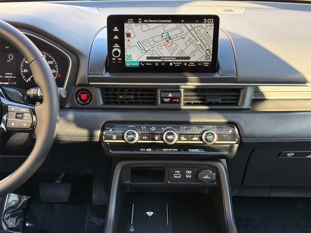 Used 2024 Honda Pilot Touring image 22