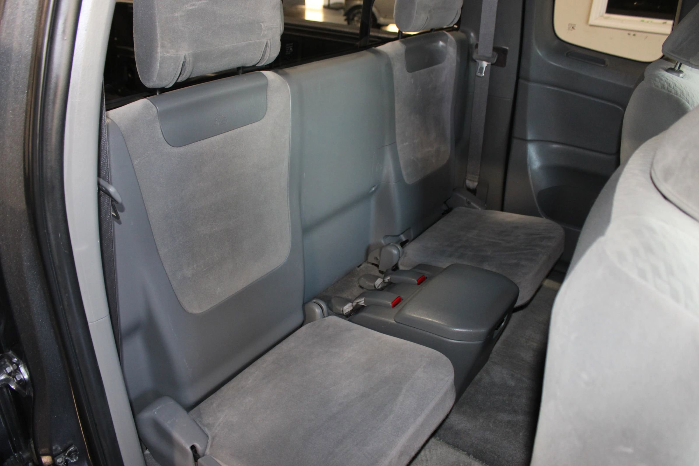 Used 2010 Toyota Tacoma 2WD Access Cab image 26