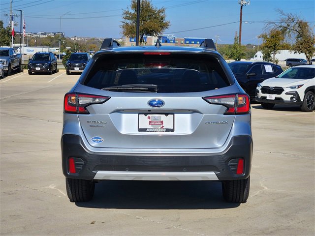 Certified 2022 Subaru Outback Limited image 6