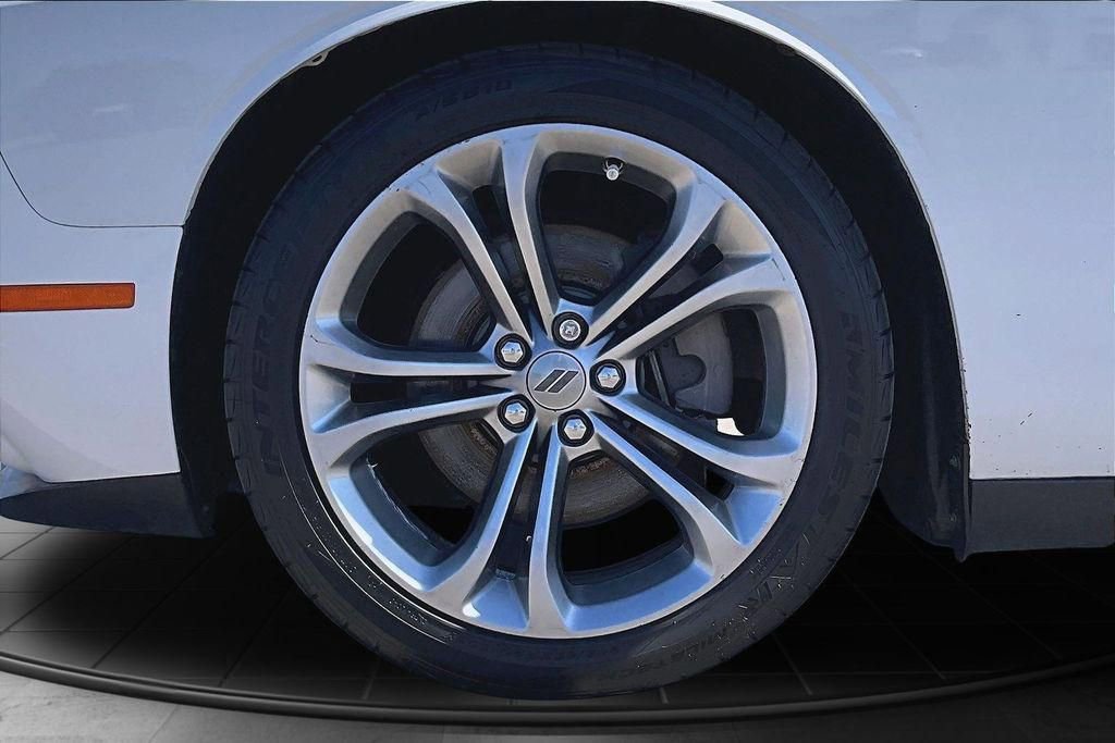 Used 2020 Dodge Challenger R/T image 9