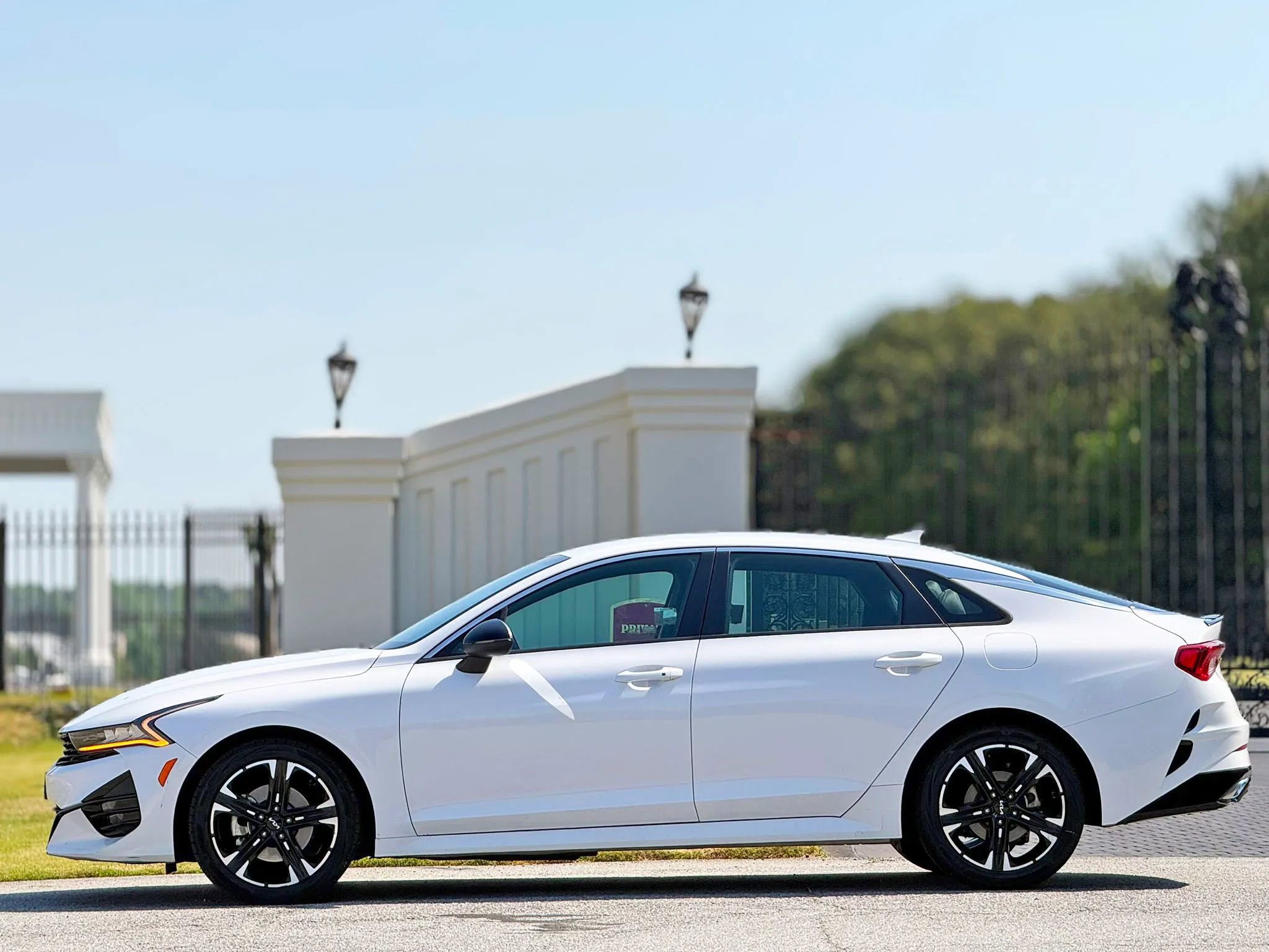 Used 2022 Kia K5 GT-Line FWD image 7