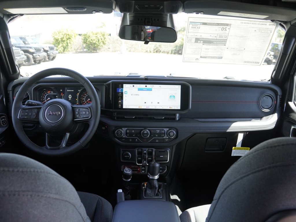 New 2026 Jeep Wrangler Unlimited Rubicon AWD/4WD image 25