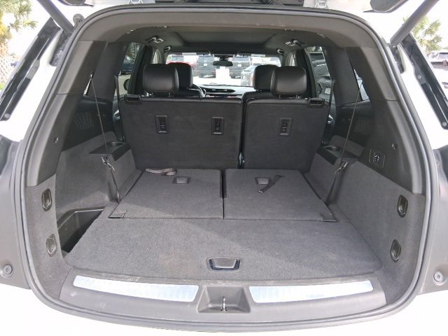 Used 2023 Cadillac XT6 Luxury image 6