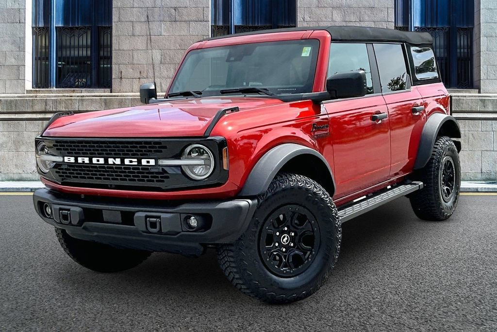 Used 2023 Ford Bronco Wildtrak AWD/4WD image 2