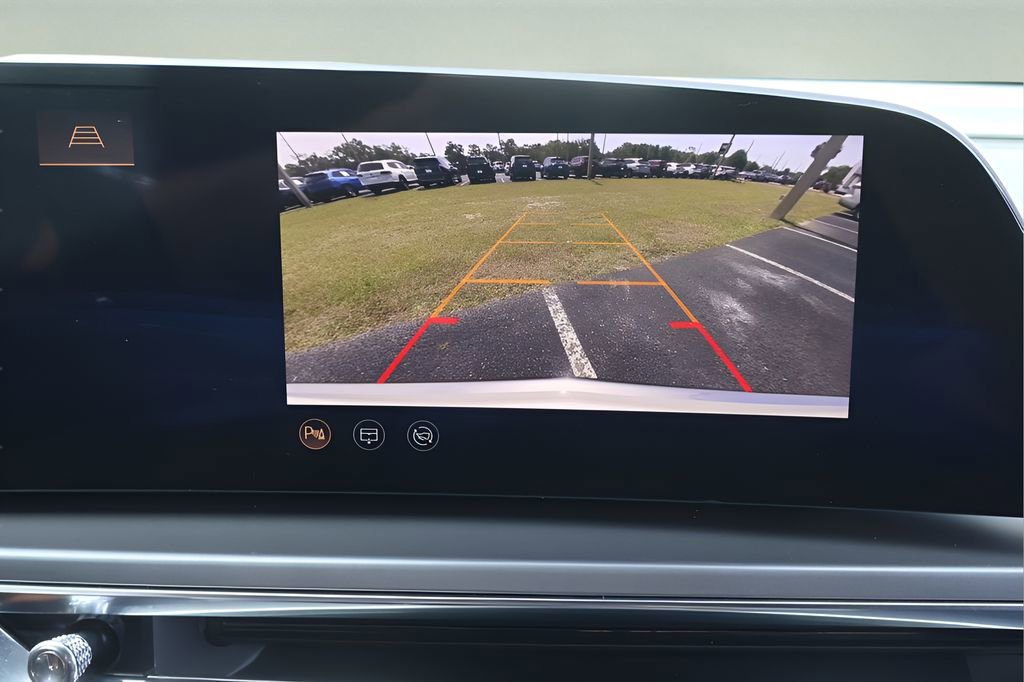 Certified 2024 Cadillac Lyriq Tech RWD image 24