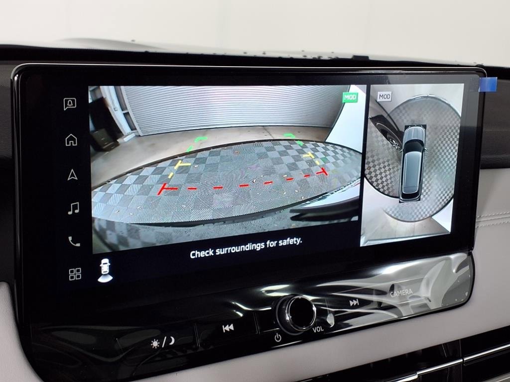 New 2025 Mitsubishi Outlander AWD image 17