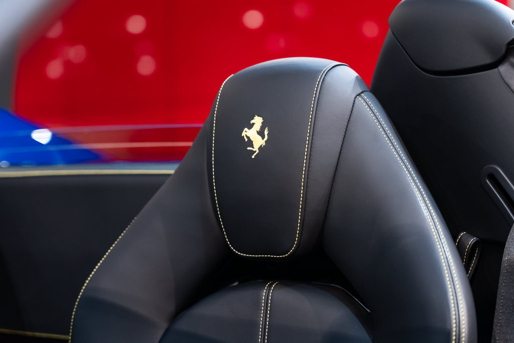 Certified 2021 Ferrari F8 Tributo RWD image 6