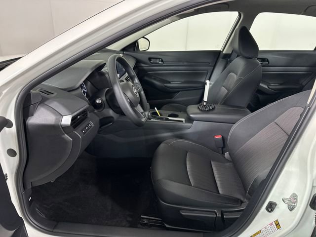 Used 2025 Nissan Altima 2.5 S image 11