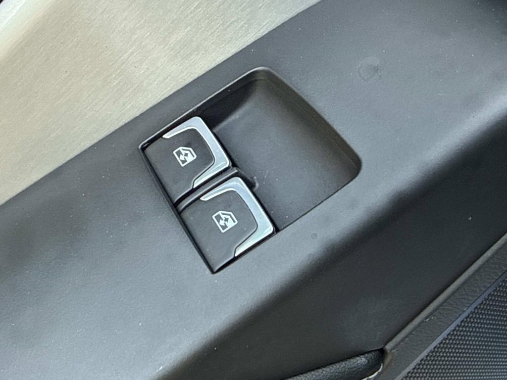 Used 2016 Chevrolet Corvette Z06 w/ 2LZ Preferred Equipment Group image 19