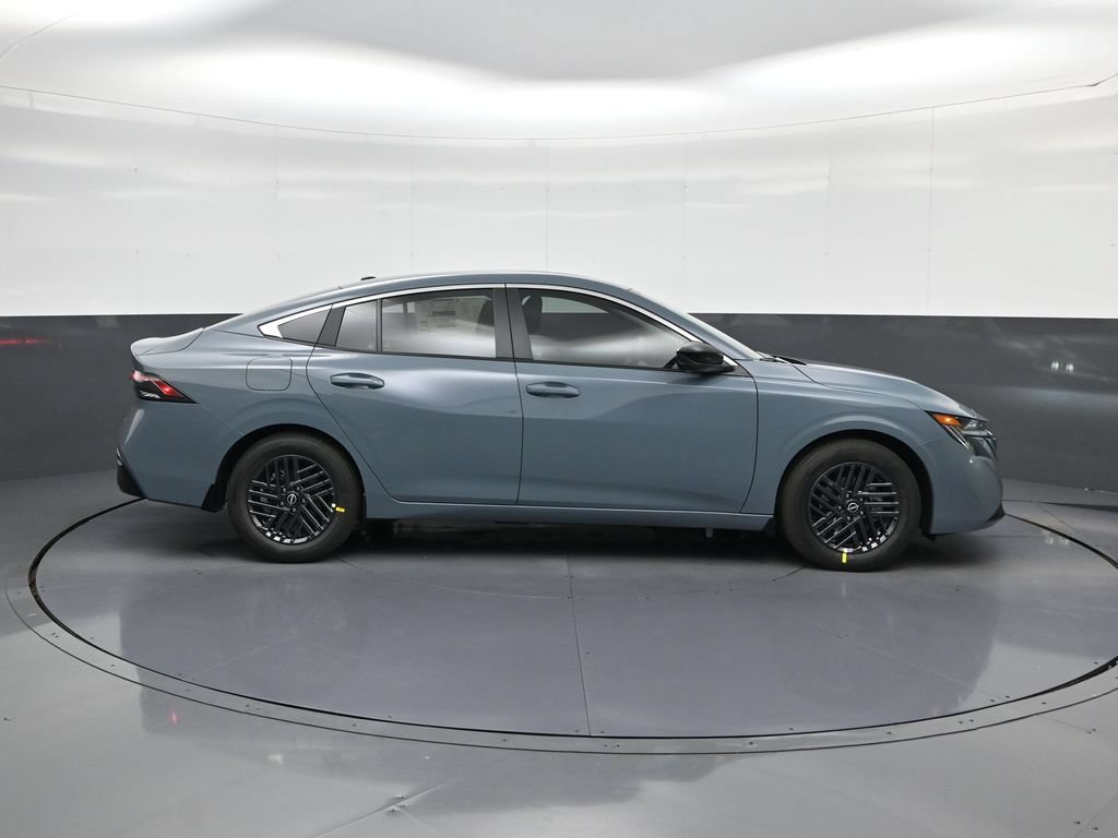 New 2026 Nissan Sentra SV w/ SV Convenience Package FWD image 10