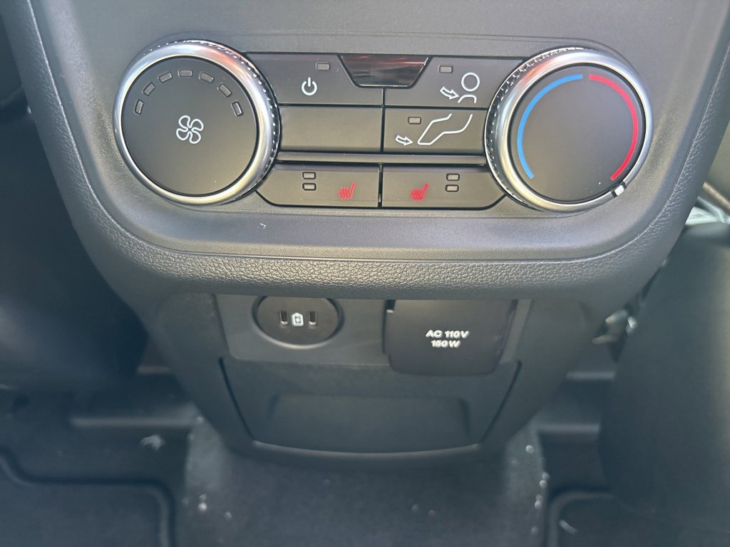 New 2026 Ford Explorer ST-Line w/ ST-Line Street Pack image 13