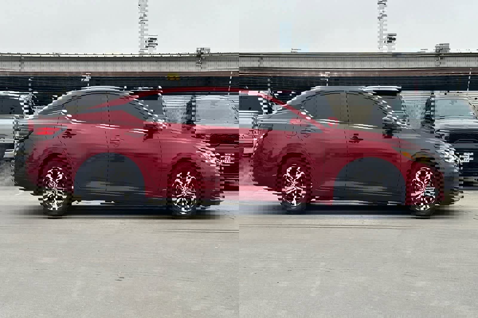 Used 2020 Nissan Sentra SV image 9