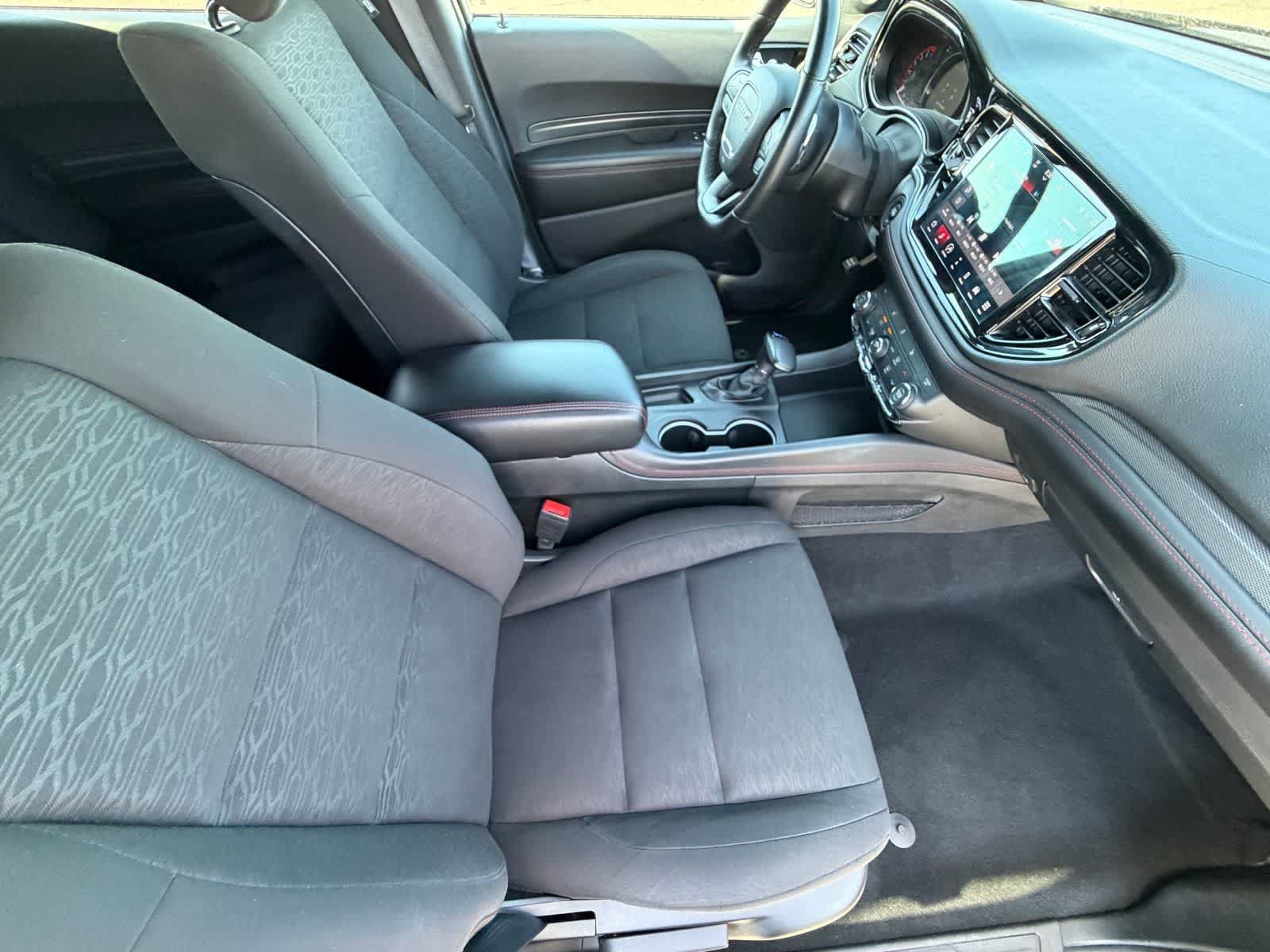 Used 2025 Dodge Durango GT AWD/4WD image 11