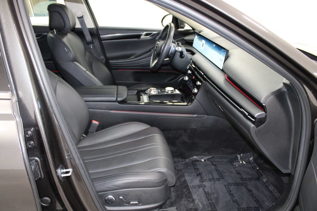 Used 2025 Genesis G80 2.5T AWD/4WD image 25