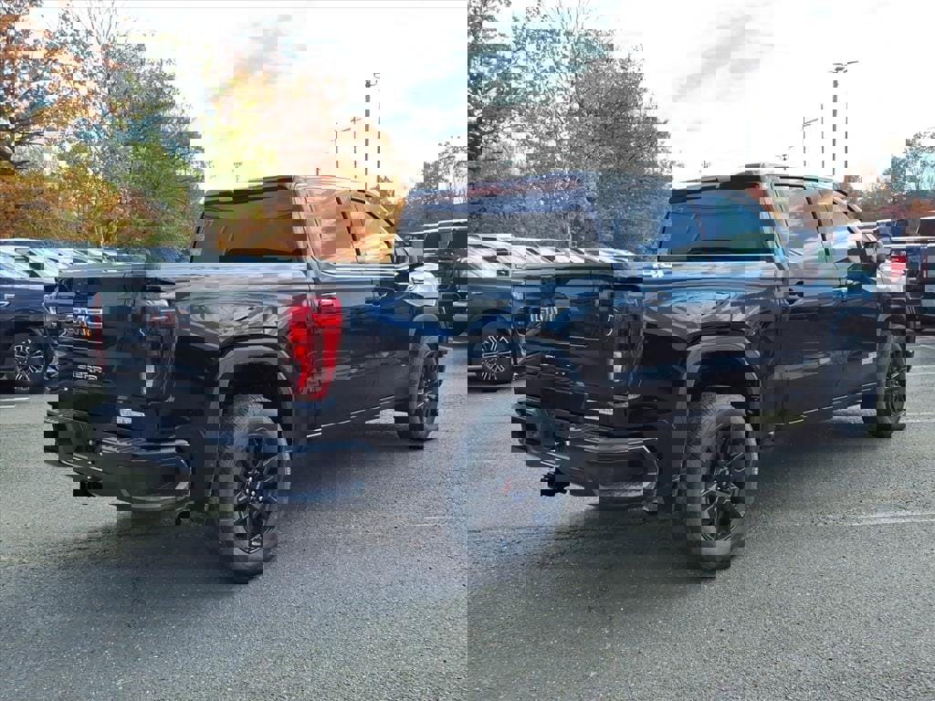 New 2026 GMC Sierra 1500 Elevation image 6