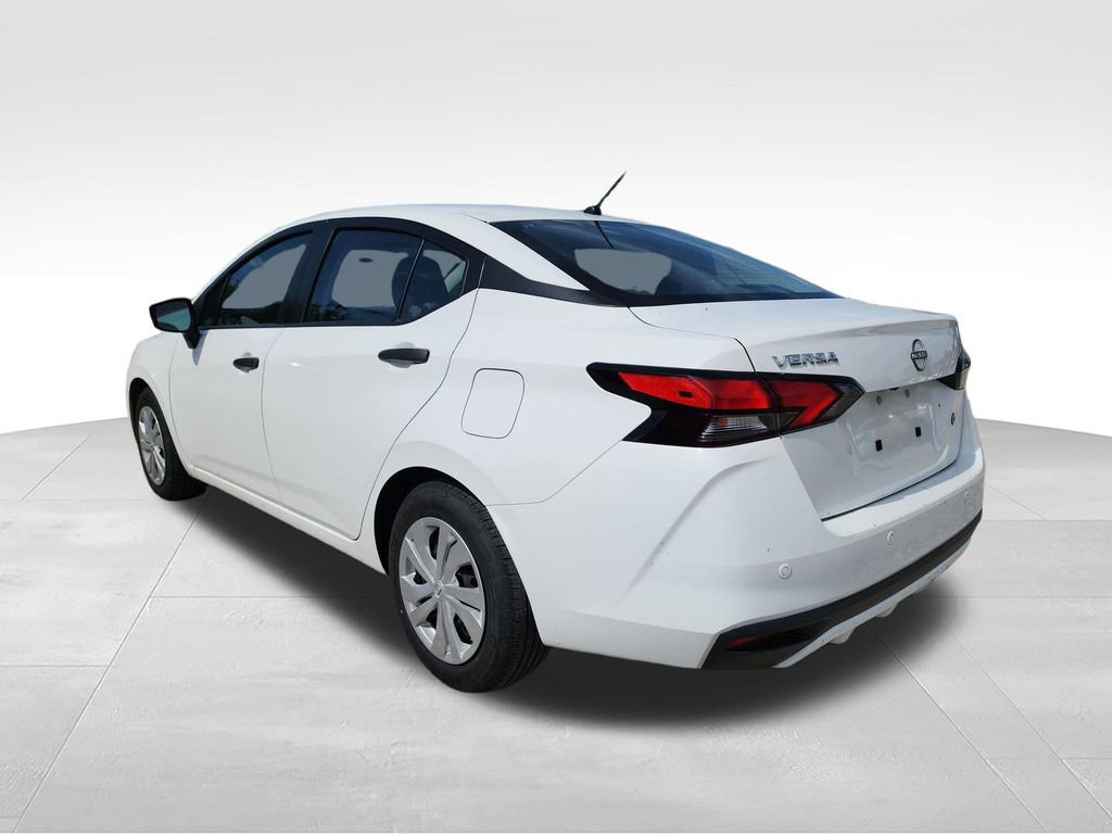 Used 2023 Nissan Versa S FWD image 7