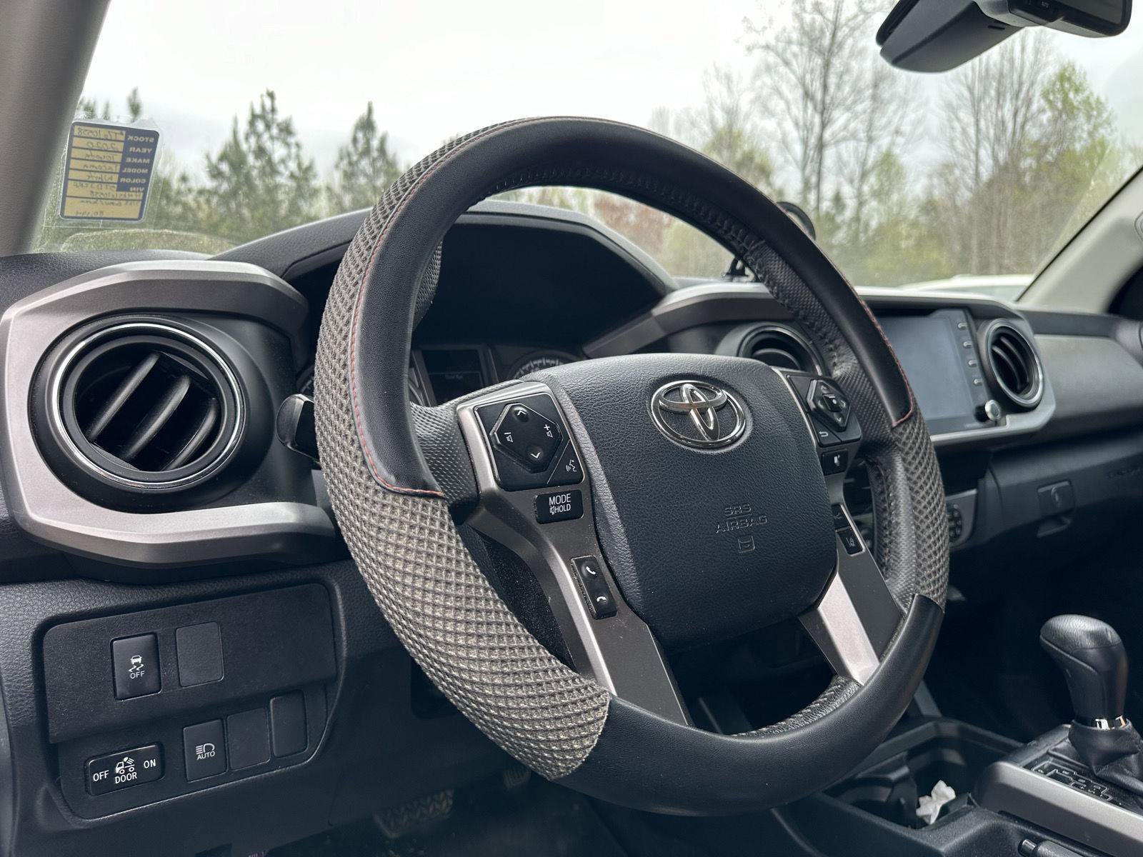 Used 2020 Toyota Tacoma SR5 AWD/4WD image 50