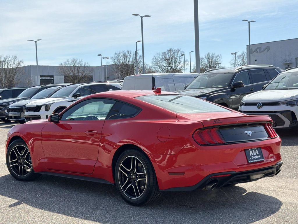 Used 2022 Ford Mustang Premium image 8