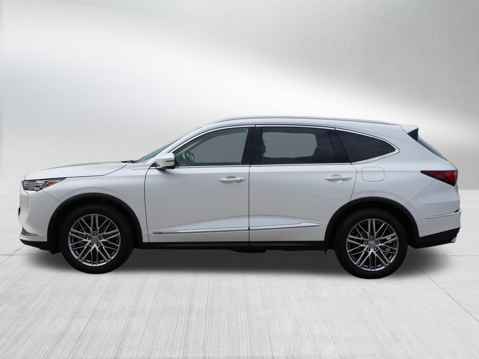 Used 2022 Acura MDX w/ Advance Package AWD/4WD image 4