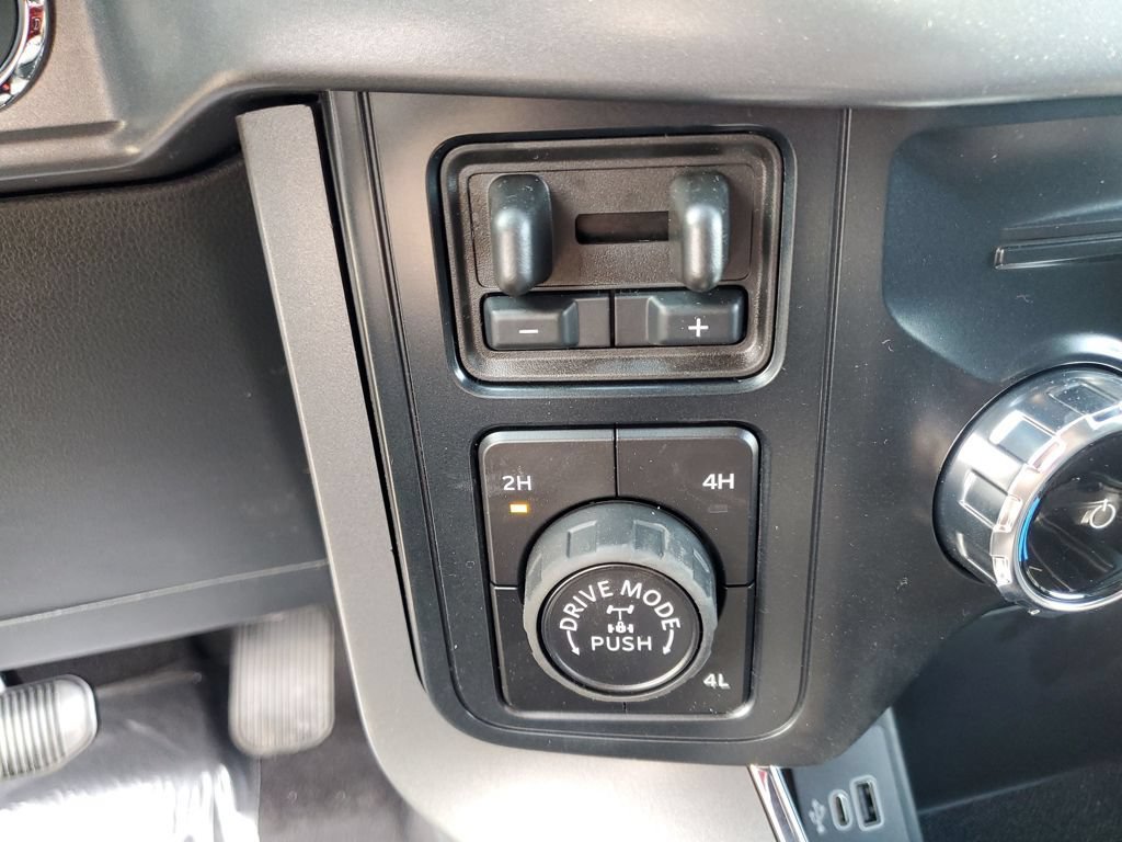 New 2026 Ford F150 XLT w/ Equipment Group 302A MID AWD/4WD image 29