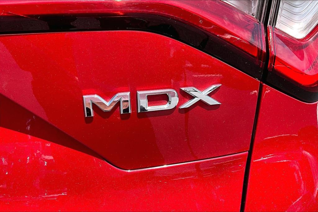 Used 2022 Acura MDX FWD image 24
