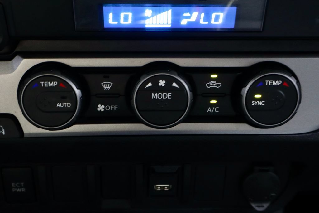 Used 2023 Toyota Tacoma SR AWD/4WD image 29