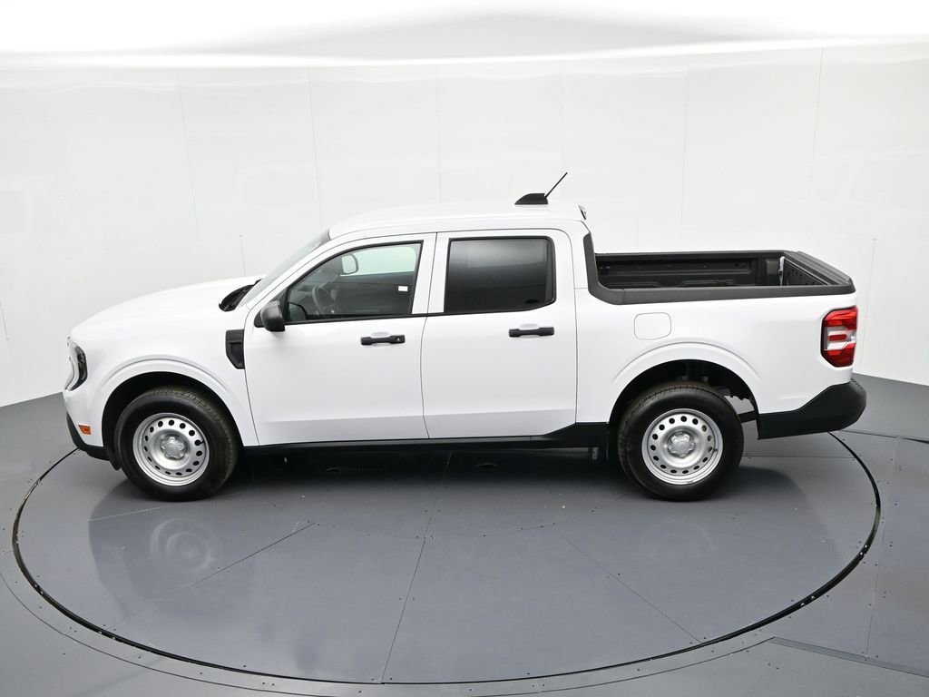 Used 2025 Ford Maverick XL w/ Equipment Group 102A image 20