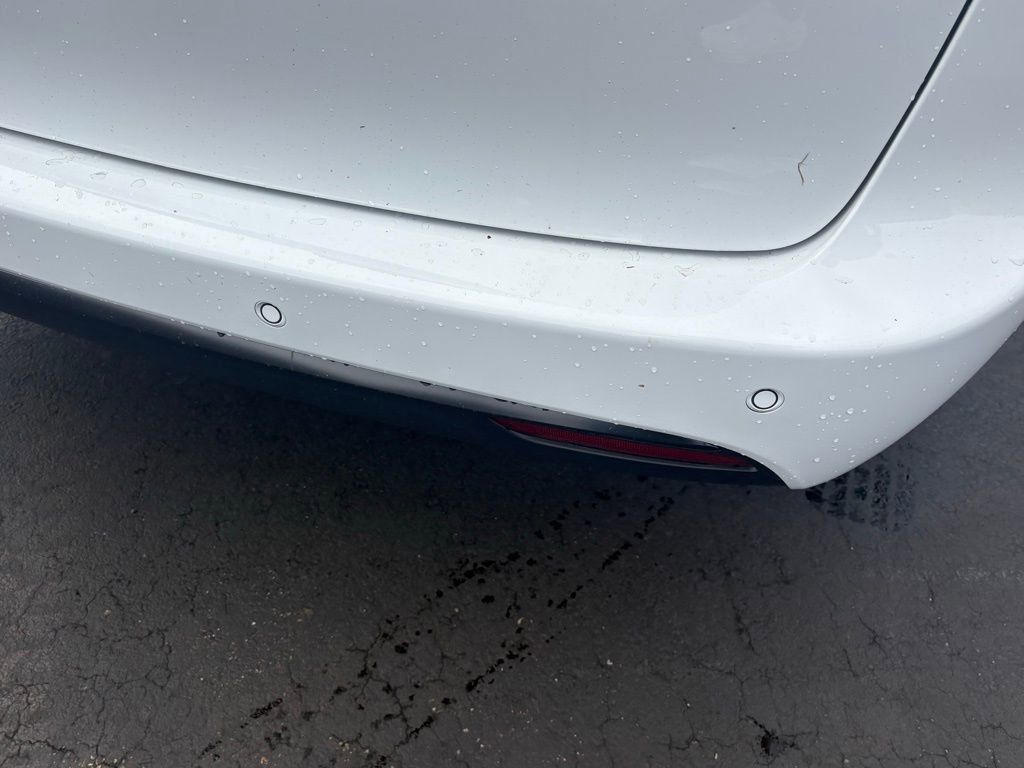 New 2026 Chrysler Voyager LX image 9