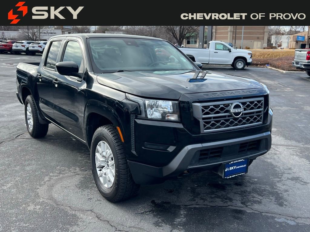 Used 2023 Nissan Frontier SV image 7