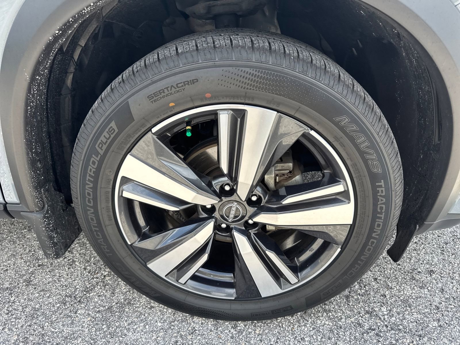 Certified 2023 Nissan Rogue Platinum w/ Platinum Premium Package FWD image 17
