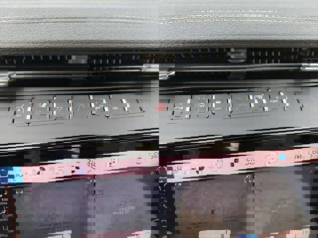 New 2026 Jeep Grand Cherokee Limited w/ Limited Altitude Package image 39