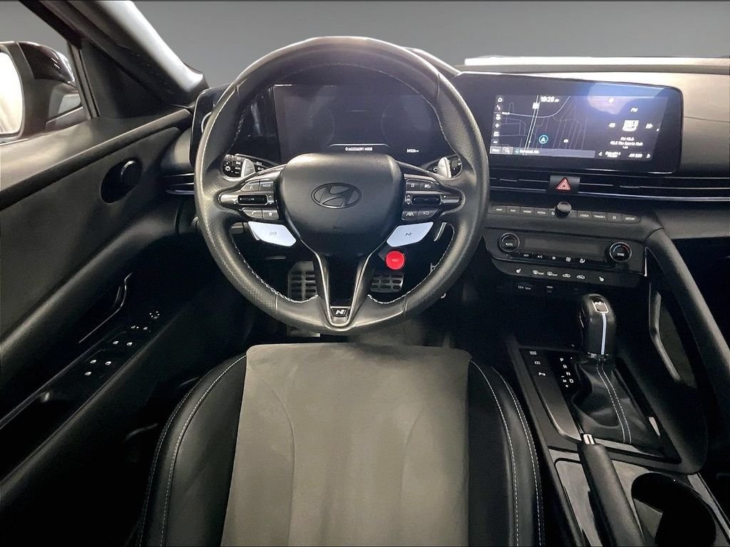 Used 2025 Hyundai Elantra N FWD image 17