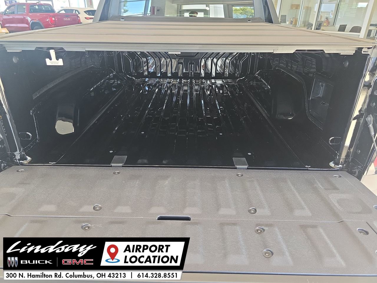 New 2026 GMC Sierra EV Elevation w/ LPO, Elevation Dark Package image 16