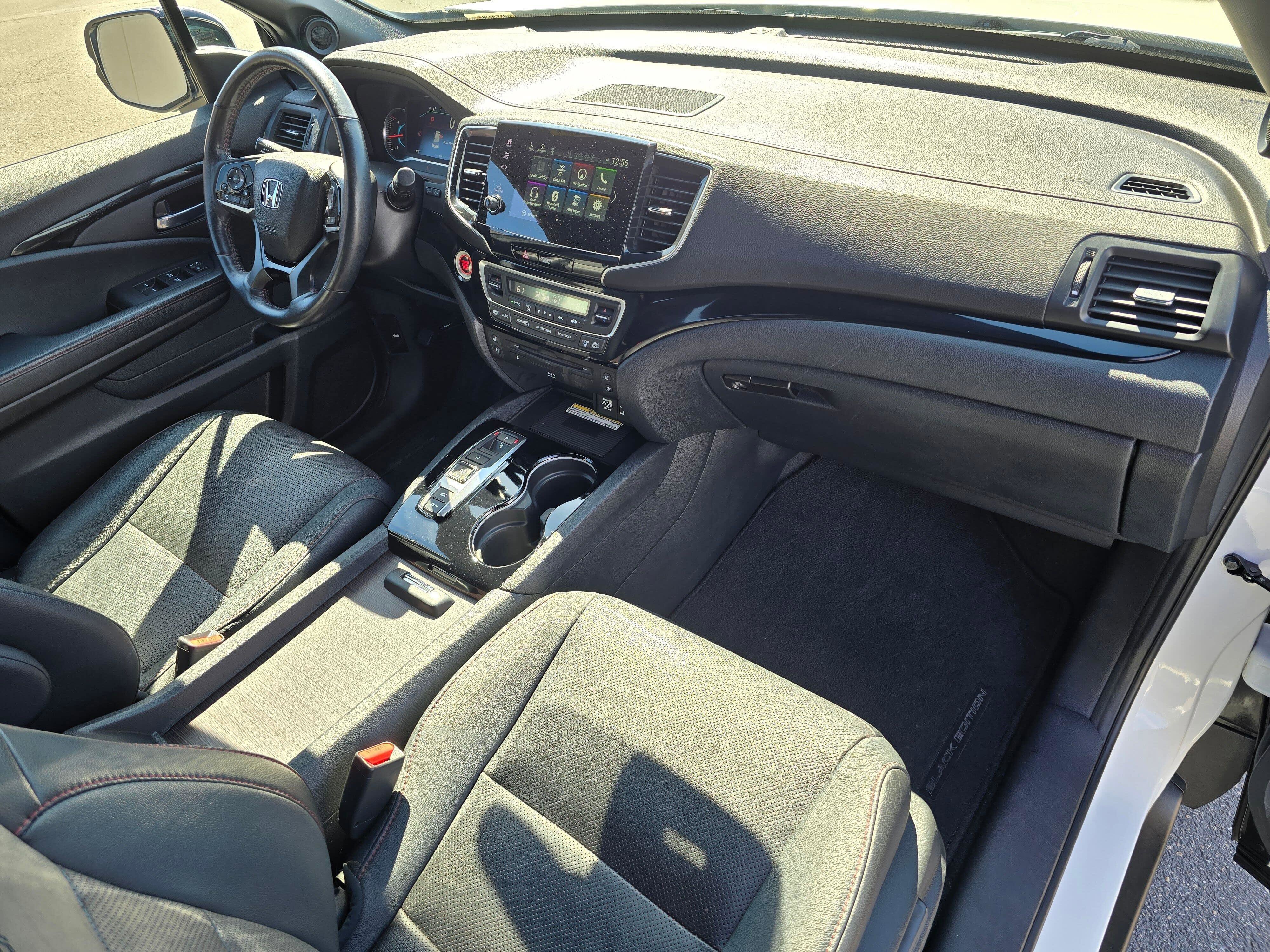 Used 2021 Honda Pilot Black Edition image 16