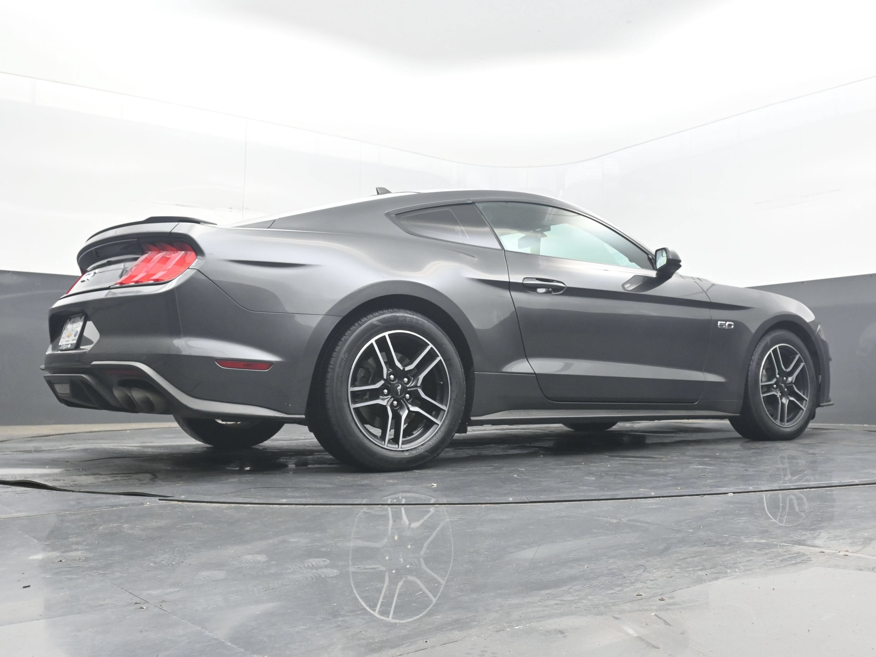 Used 2020 Ford Mustang GT RWD image 28