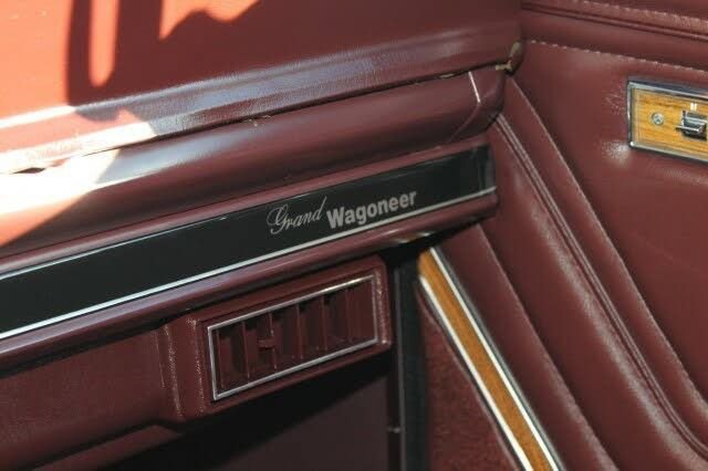 Used 1989 Jeep Grand Wagoneer image 79