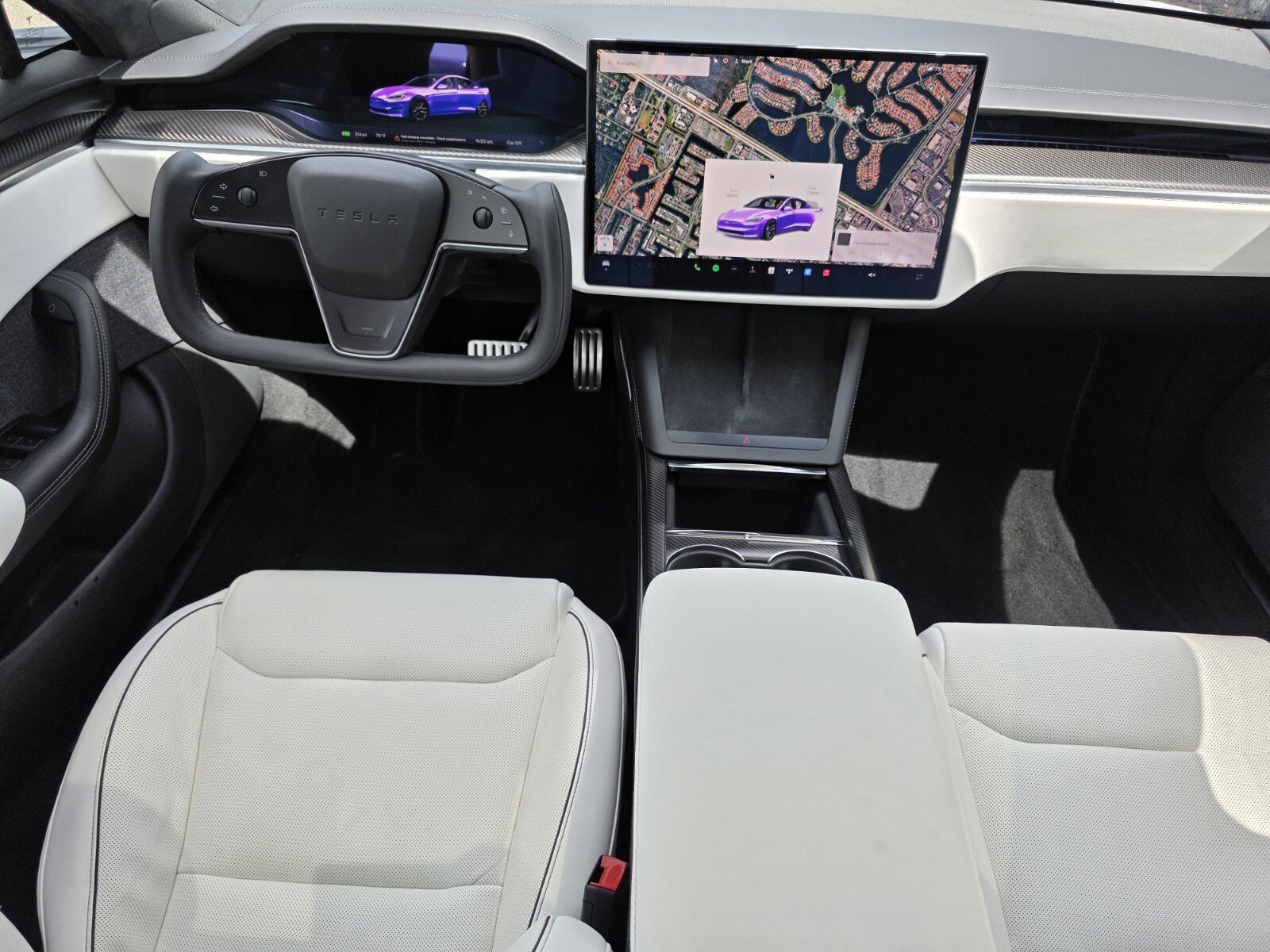 Used 2022 Tesla Model S Plaid image 4