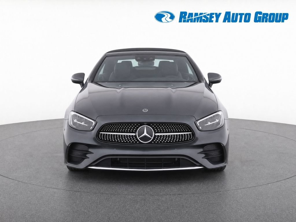 Used 2021 Mercedes-Benz E 450 4MATIC Cabriolet image 5
