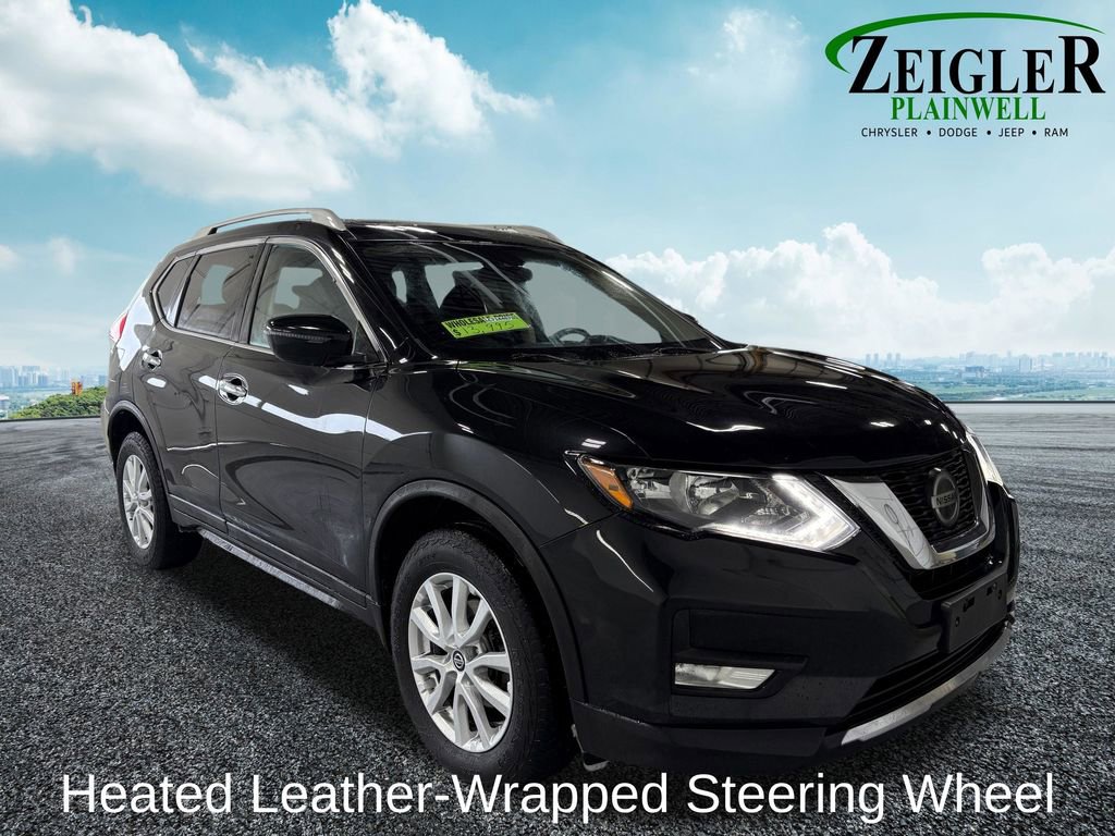 Used 2020 Nissan Rogue SV image 10