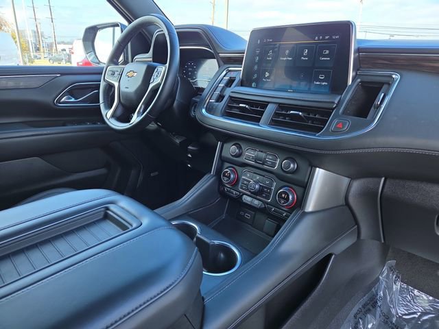 Used 2023 Chevrolet Suburban LT RWD image 17