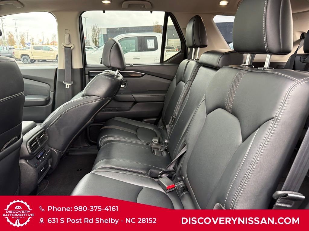 Used 2024 Honda Pilot Touring image 32