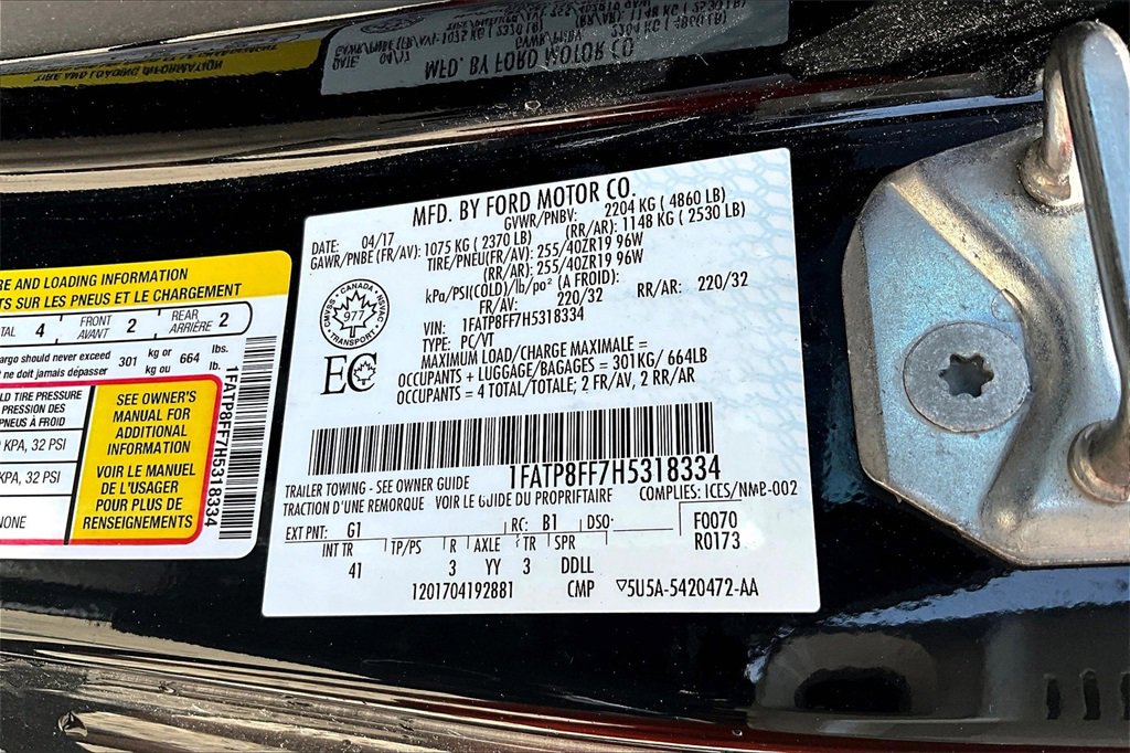 Used 2017 Ford Mustang GT Premium w/ Equipment Group 401A image 30