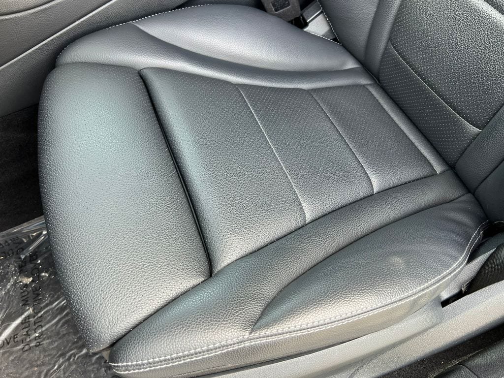 Used 2022 Mercedes-Benz GLC 300 4MATIC w/ Premium Package Lite image 12