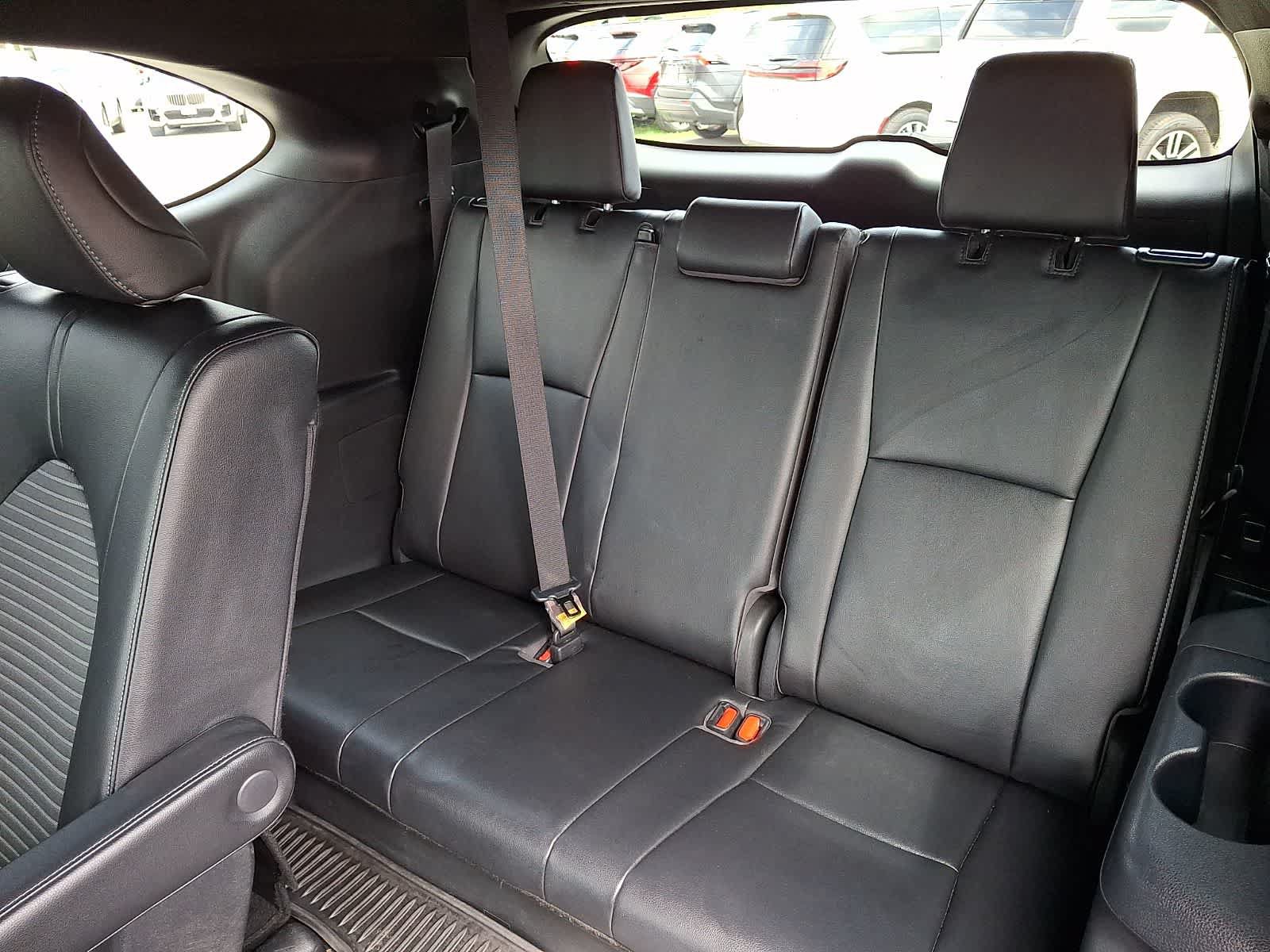 Used 2023 Toyota Highlander XSE AWD/4WD image 12
