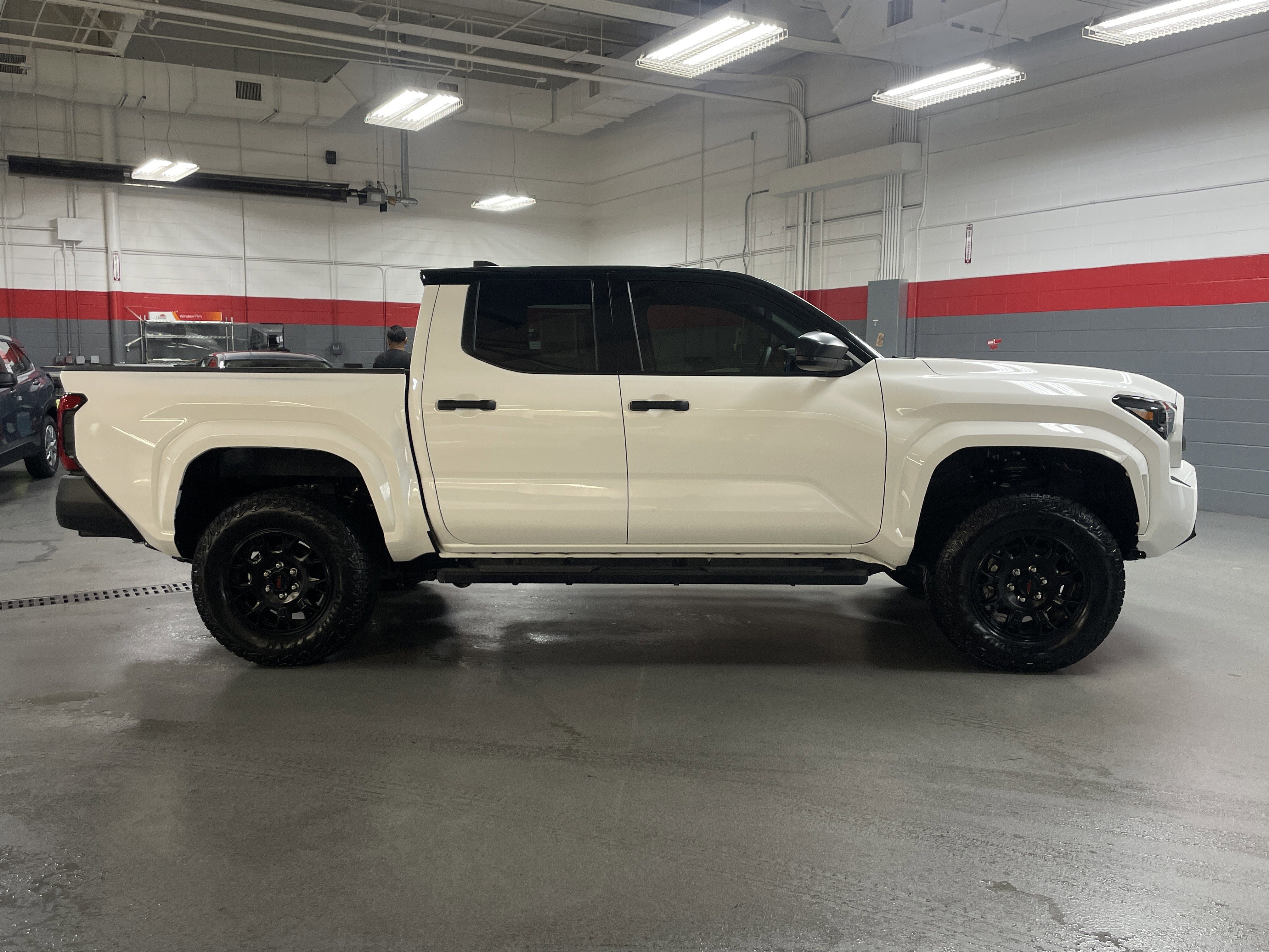 Certified 2025 Toyota Tacoma SR image 11