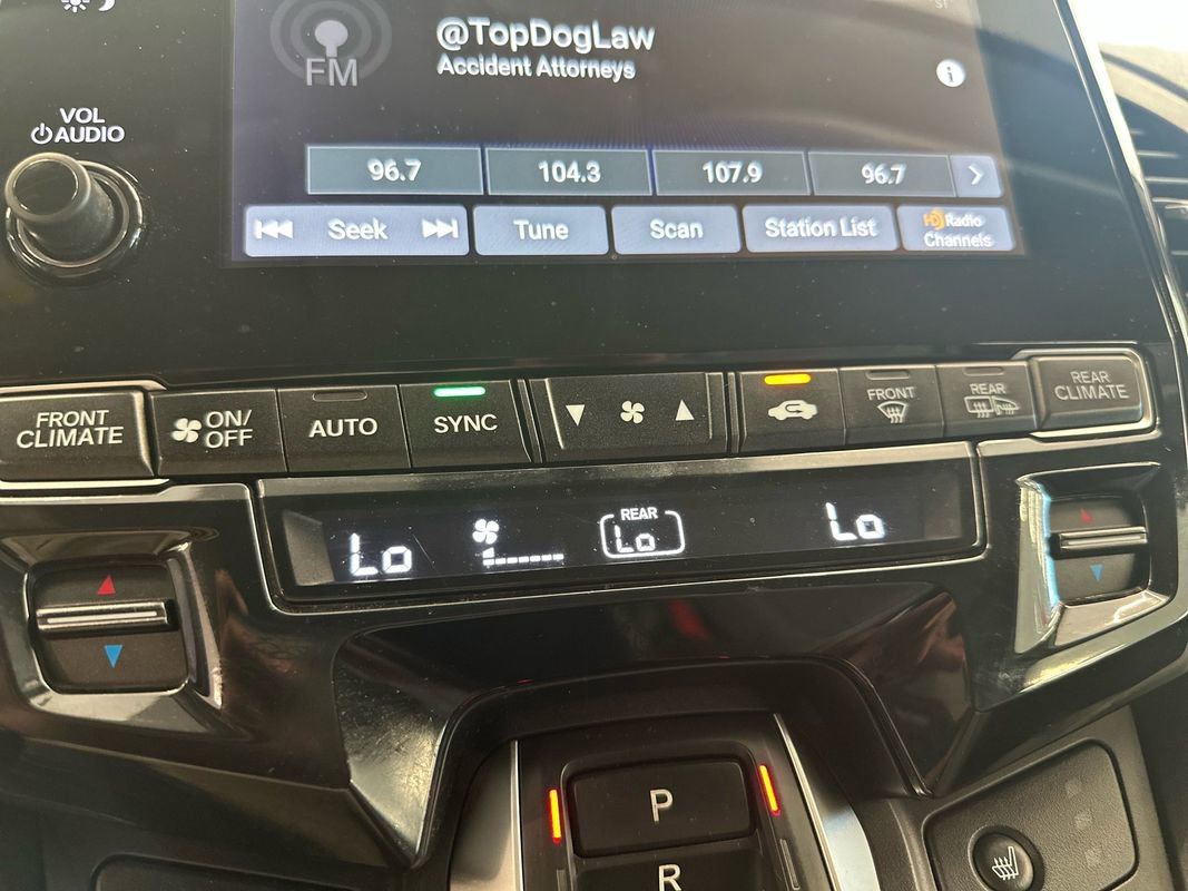 Used 2018 Honda Odyssey EX image 37